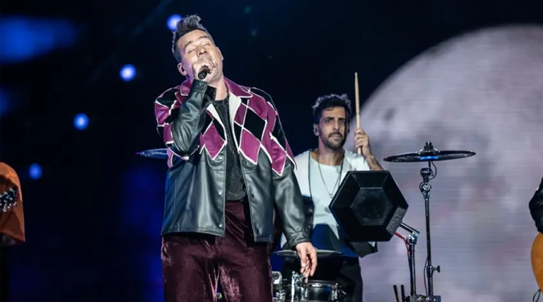 20251028 Tan Bionica AC/DC