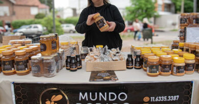 20251104 Brown feria Circulo Ahorro 1