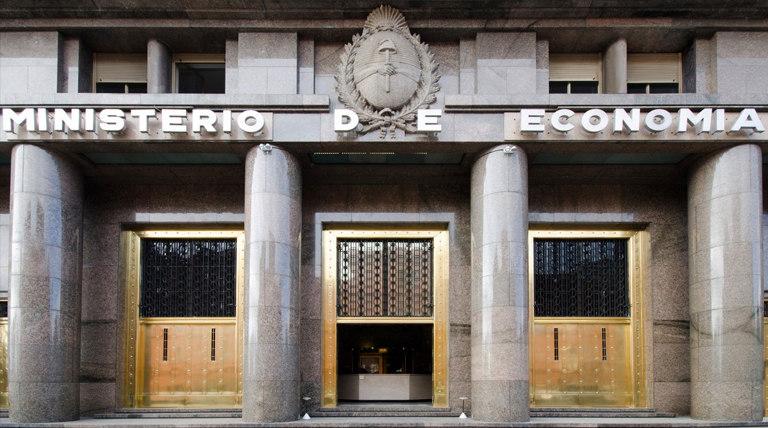 20251110 Ministerio de economia ajuste de Milei