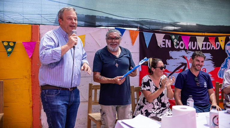 20251116 Brown Cascallares Parroquia Glew Club Parroquial “fratelli Tutti”