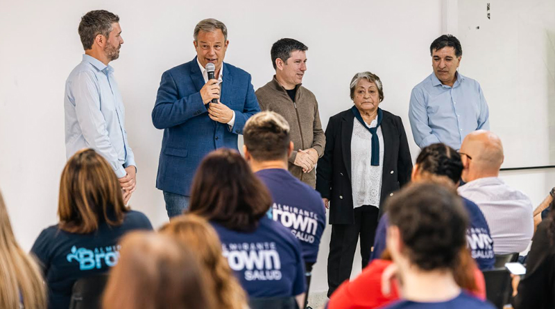 20251121 Brown DiA NACIONAL DE LA ENFERMERIA Cascallares Día Nacional de la Enfermería