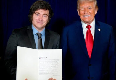 EE.UU. suspende el plan de rescate de $20.000 millones para el gobierno de Milei