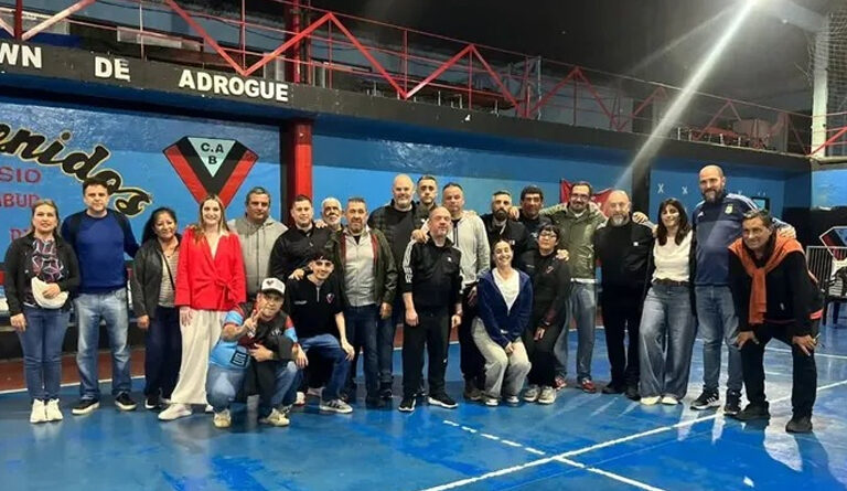 20251201 Brown de Adrogue Galeota Agustín Galeota