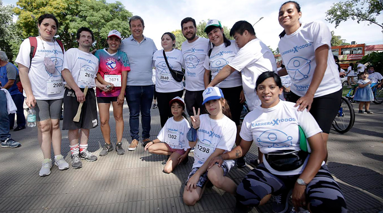 20251202 Brown Carrera por Todos 1 Carrera por Todos