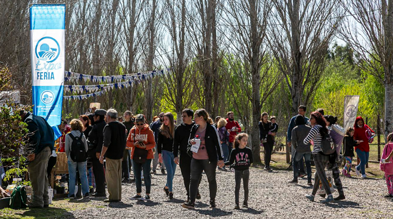 20251203 Brown Expo Feria