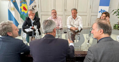 Reclamo del Municipio a Edesur por los cortes en José Mármol Reclamo del Municipio a Edesur por los cortes en José Mármol