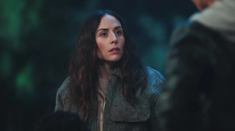 20251207 Pecados inconfesables 1 perro muerde zapatos