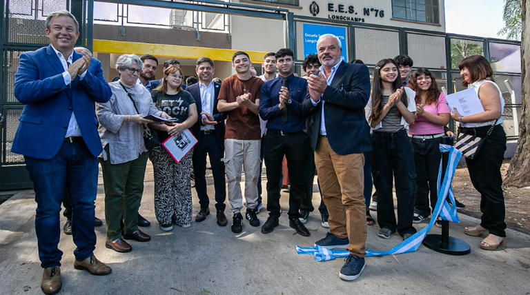 Cascallares, Kicillof y Fabiani inauguraron un jardín de infantes y el nuevo edificio de la secundaria N° 76 3 20251210 Brown Kicillof Cascallarres 2 secundaria N° 76