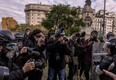 Denuncia de Amnistía Internacional: más de 2.500 heridos en dos años del Protocolo Antipiquetes Denuncia de Amnistía Internacional: más de 2.500 heridos en dos años del Protocolo Antipiquetes