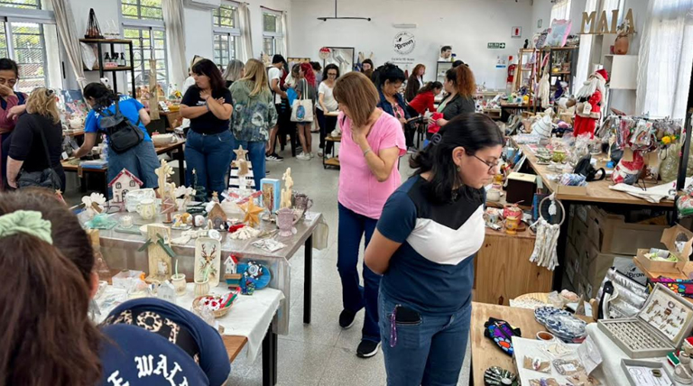 20251216 Brown Incuba 1 Tienda Brown