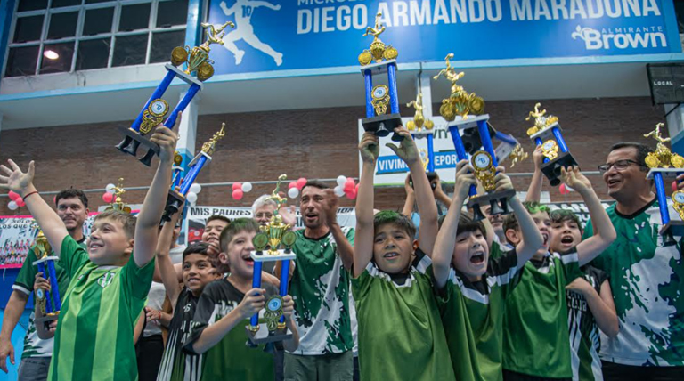 20251217 Brown TROFEOS Liga futbol 5 1 Liga Municipal de Fútbol 5