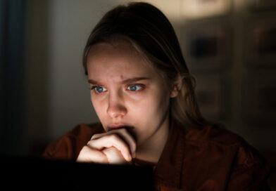 Prevención de la violencia digital en adolescentes: guía estratégica de Amnistía Internacional