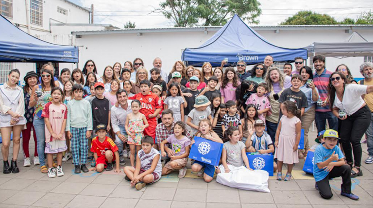 20260108 Brown Escuela de verano 1 Escuelas Abiertas en Verano