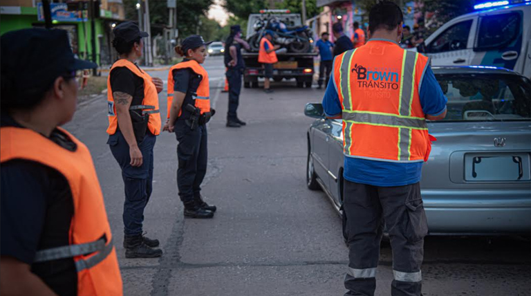 20260114 Brown operativo control policial transito controles viales