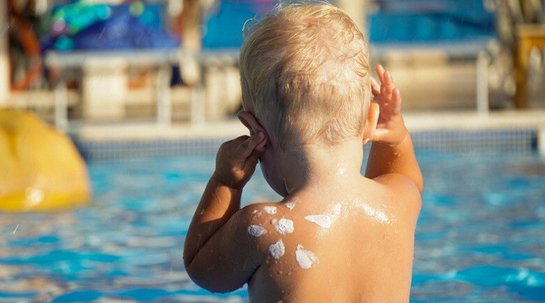 Salud auditiva: por qué aumentan los casos de otitis en verano y cómo prevenirlos Salud auditiva: por qué aumentan los casos de otitis en verano y cómo prevenirlos