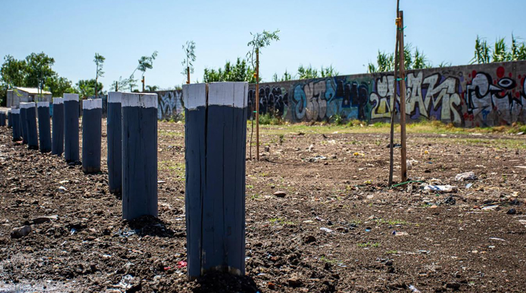 La Comuna transforma un histórico microbasural ubicado al costado del Puente de Claypole 2 20260126 Brown MICROBASURAL Claypole 1 microbasural