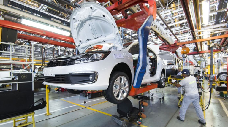 20260130 Automotriz Crisis automotriz