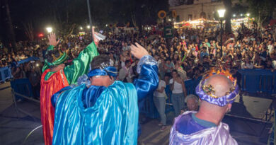 Una multitud celebró la magia de los Reyes Magos en Burzaco Una multitud celebró la magia de los Reyes Magos en Burzaco