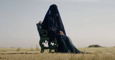 La mujer de las sombras