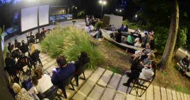 Cine de verano en Almirante Brown