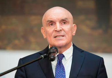 Espert: la justicia detectó maniobras y prorrogó el congelamiento