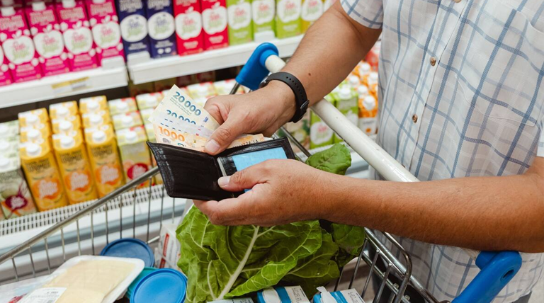 Inflación en ascenso: febrero cerraría cerca del 3% impulsado por vivienda y alimentos