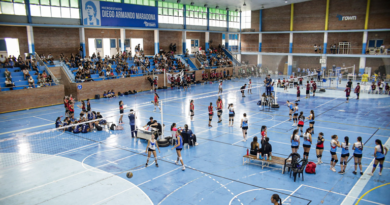 Unos 700 jóvenes participaron de la Copa Brown de Vóley en el Polideportivo Municipal