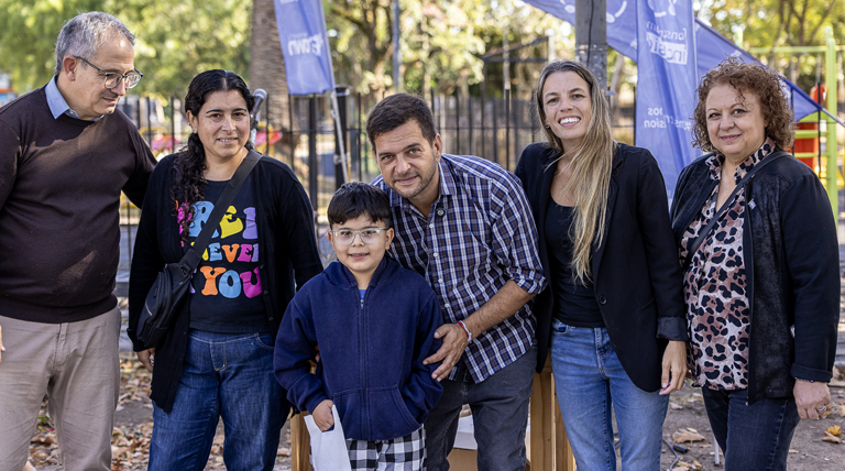 20220319 anteojos anteojos a vecinos de Almirante Brown