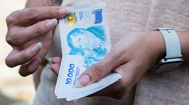 El salario y el empleo desplazan a la inflación como el mayor temor de los argentinos