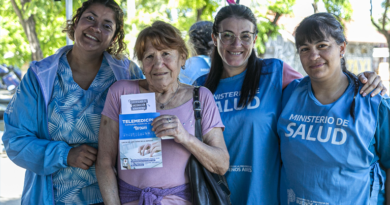 Almirante Brown avanza con la Campaña de Vacunación Antigripal Almirante Brown avanza con la Campaña de Vacunación Antigripal