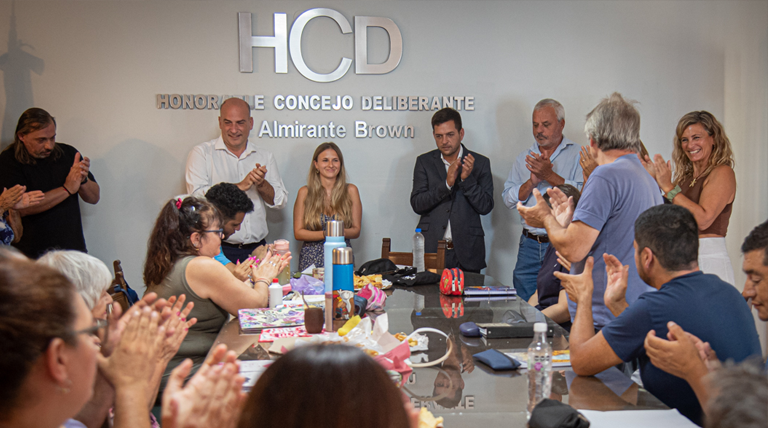 Fabiani y Jawtuschenko acompañaron a estudiantes del FinEs en el inicio de clases