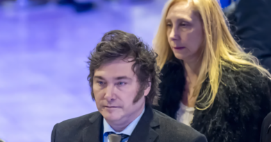 20220322 milei CARNE