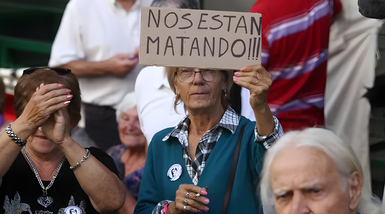 El regreso forzado al trabajo: jubilados que deben ganarse la vida tras el retiro El regreso forzado al trabajo: jubilados que deben ganarse la vida tras el retiro