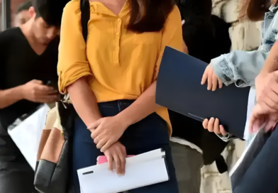 El mercado laboral en crisis: aumenta la búsqueda de empleo ante una oferta que se contrae