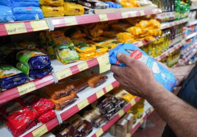 El colapso de la asistencia: la AUH ya no cubre ni la mitad de la canasta alimentaria básica