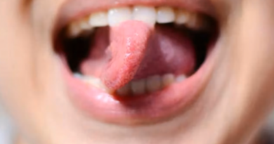 ¿Puedes girar la lengua 180º? La ciencia detrás del «origami biológico»