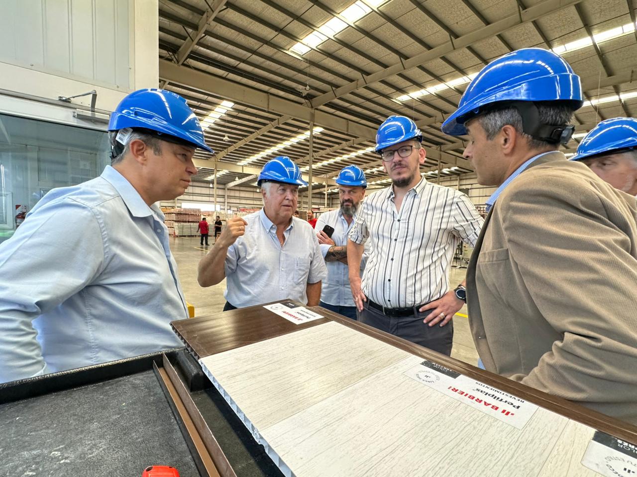 fabrica4 Parque Industrial de Alte Brown