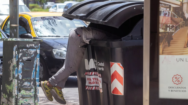 Pobreza en Argentina: por qué la baja estadística no se siente en la calle