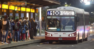 Crisis en el transporte: más de 100 líneas de colectivos reducen servicios y alertan por paros Crisis en el transporte: más de 100 líneas de colectivos reducen servicios y alertan por paros