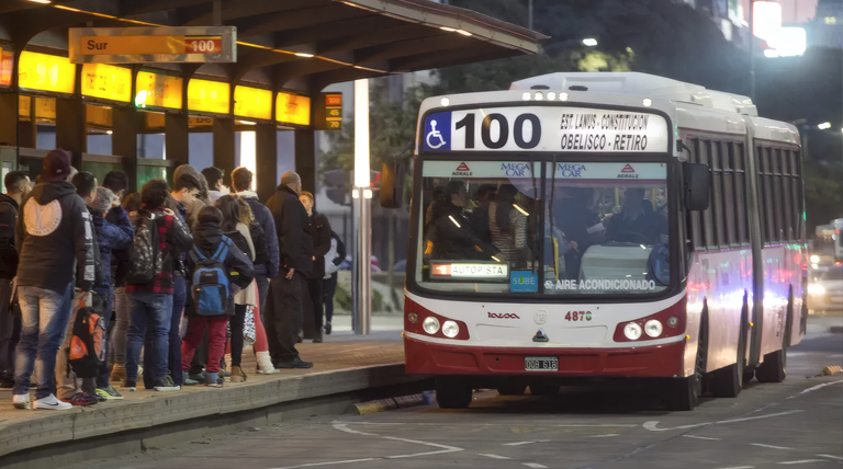 20260407 colectivos transporte