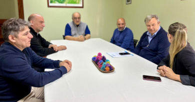 Cascallares se reunió con autoridades del Cottolengo Don Orione ante el complejo panorama de la institución  