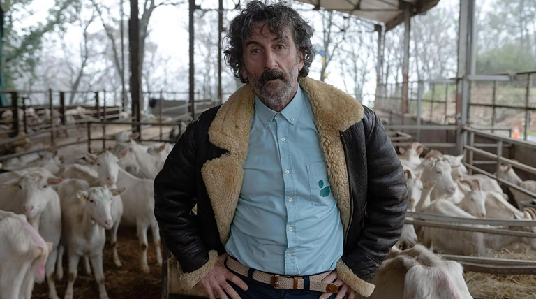 El éxito de Luis Zahera en Netflix: «Animal» renueva para su segunda y tercera temporada