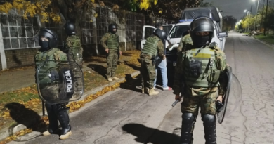 Los nuevos móviles y efectivos policiales ya realizan operativos de prevención en Alte Brown