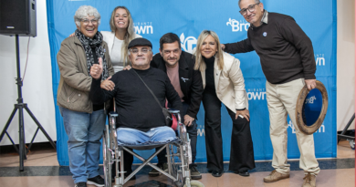 El Municipio llevó a cabo una nueva entrega de lentes a vecinos de Almirante Brown