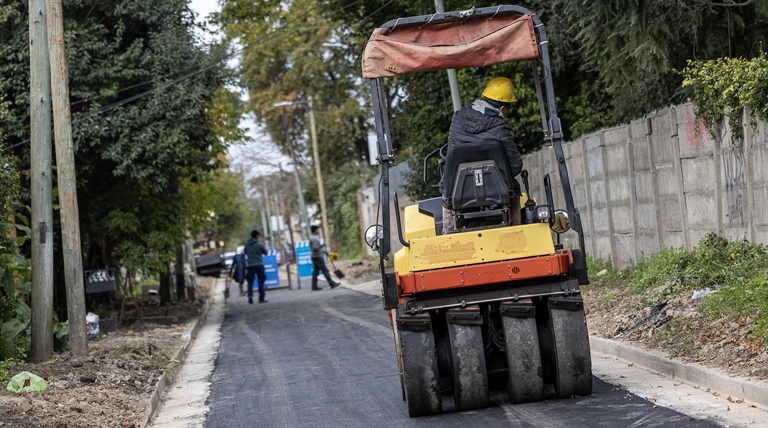 20260522 BOWN asfalto pavimentación de la calle Bradley