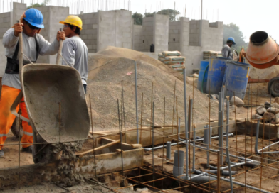 Denuncian la pérdida de 91.000 empleos en la construcción por el freno a la obra pública Denuncian la pérdida de 91.000 empleos en la construcción por el freno a la obra pública