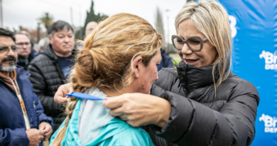 Una multitud participó de la Carrera «Soberanía y Memoria» organizada por los ex combatientes y el Municipio de Alte Brown Una multitud participó de la Carrera «Soberanía y Memoria» organizada por los ex combatientes y el Municipio de Alte Brown