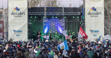 Más de 3 mil personas vibraron en Don Orione con el recital “Alte Brown despide al Indio Solari”