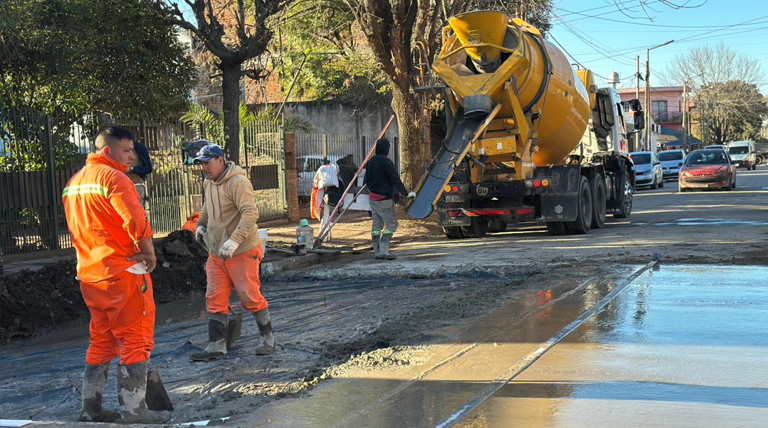 20260626 alte brown pavimento1 Alte Brown potencia los trabajos de bacheo