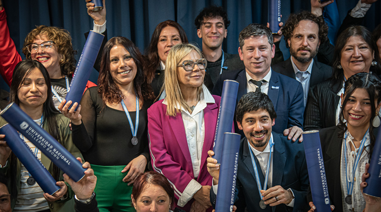 20260713 unab2 45 nuevos graduados de la Universidad Nacional Guillermo Brown
